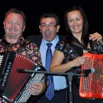 Stéphanie Rodriguez avec l'accordéoniste Zinzin