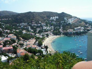 partez en pension complète à Rosas sur la Costa Brava avec Stéphanie Rodriguez