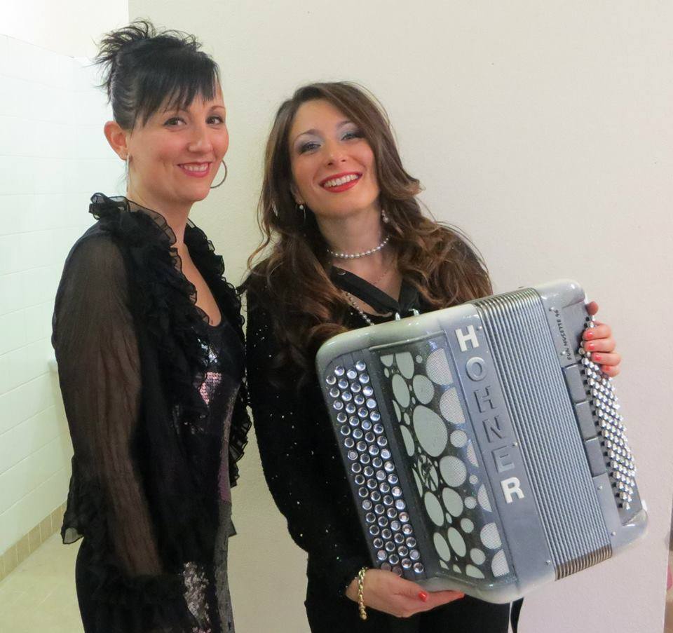 Accordéonistes Nathalie Bernat et Stéphanie Rodriguez