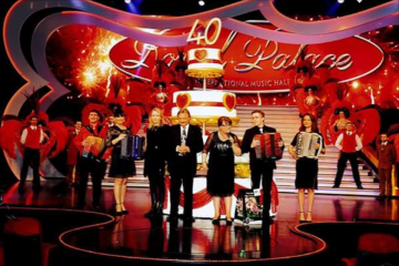 Stéphanie Rodriguez - Le site officiel de l'accordéoniste Lyonnaise